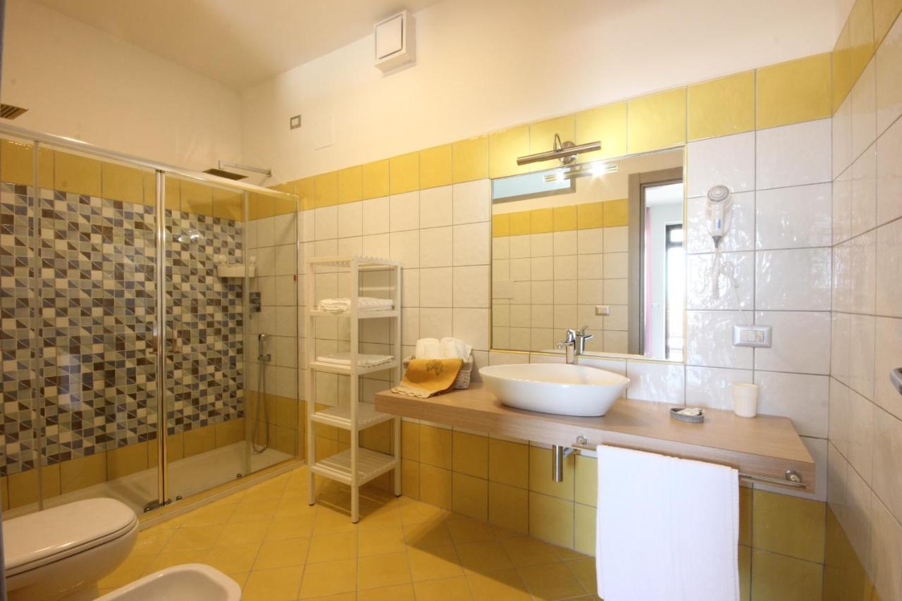 Country House Marj & Jo Resort Agropoli Exteriör bild