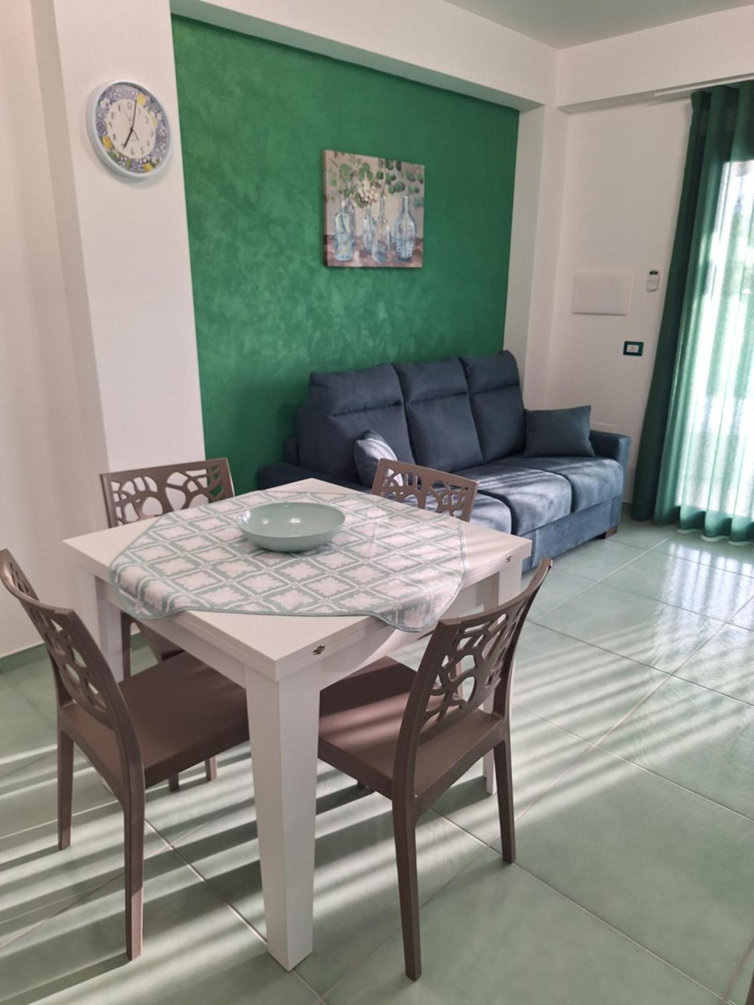 Country House Marj & Jo Resort Agropoli Exteriör bild